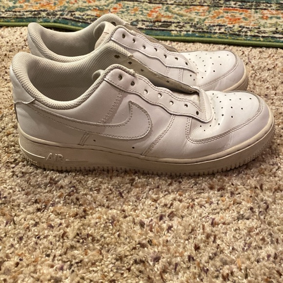 Nike air forces for sale! - Picture 2 of 6